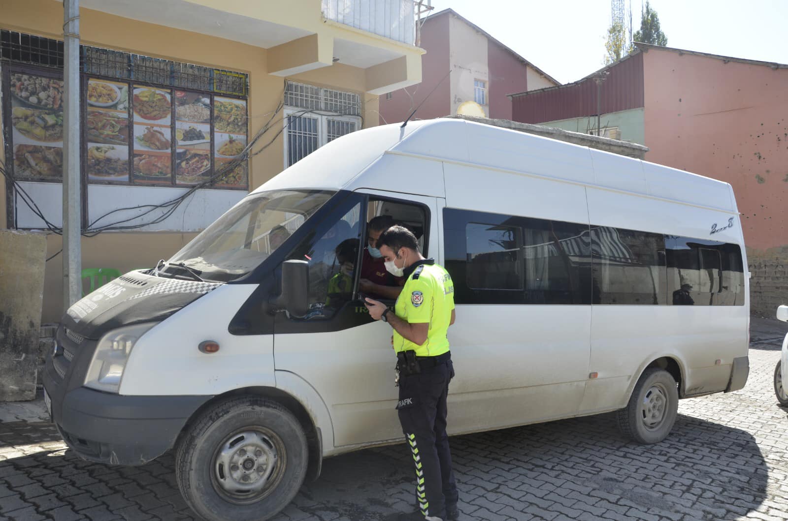 BEYTÜŞŞEBAP KAYMAKAMLIĞI KORONAVİRÜS DENETİMLERİNİ ARALIKSIZ SÜRDÜRÜYOR