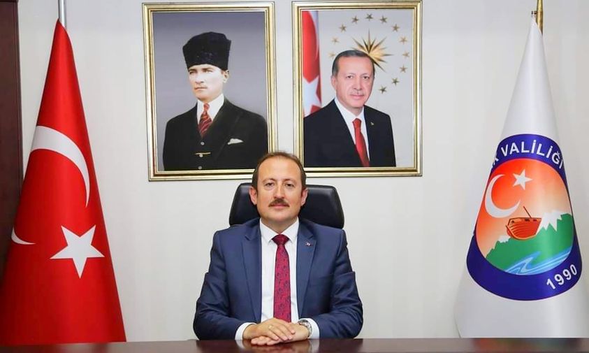 VALİ ALİ HAMZA PEHLİVAN'IN 29 EKİM CUMHURİYET BAYRAMI KUTLAMA MESAJI