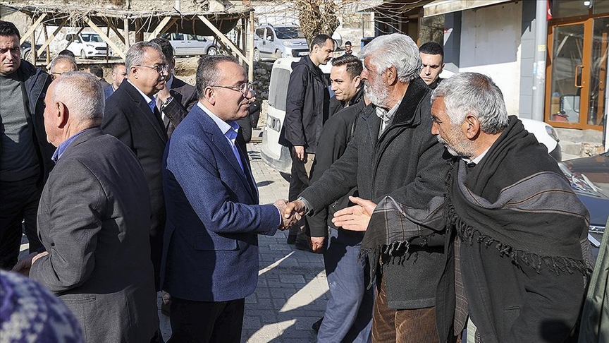 Adalet Bakanı Bekir Bozdağ Diyarbakır Esnafını Ziyaret Etti
