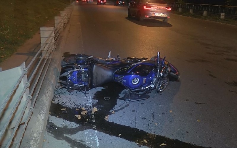 Motosiklet şarampole devrildi, 1 kişi öldü, 1 kişi yaralandı
