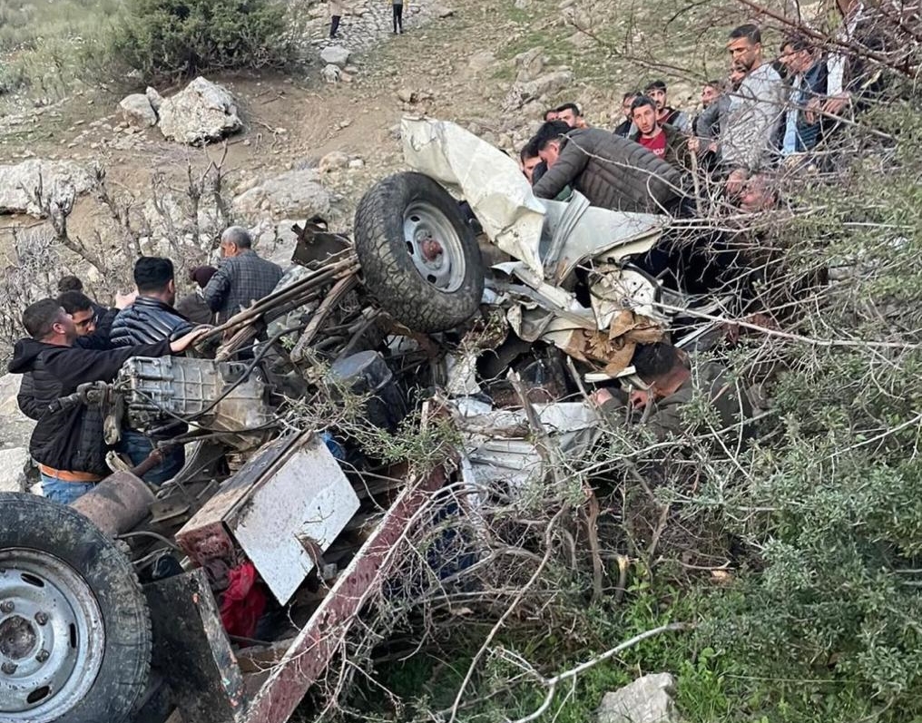 Şırnak'ta Kamyonetin Devrilmesi Sonucu 1 Kişi Öldü, 1 Kişi Yaralandı