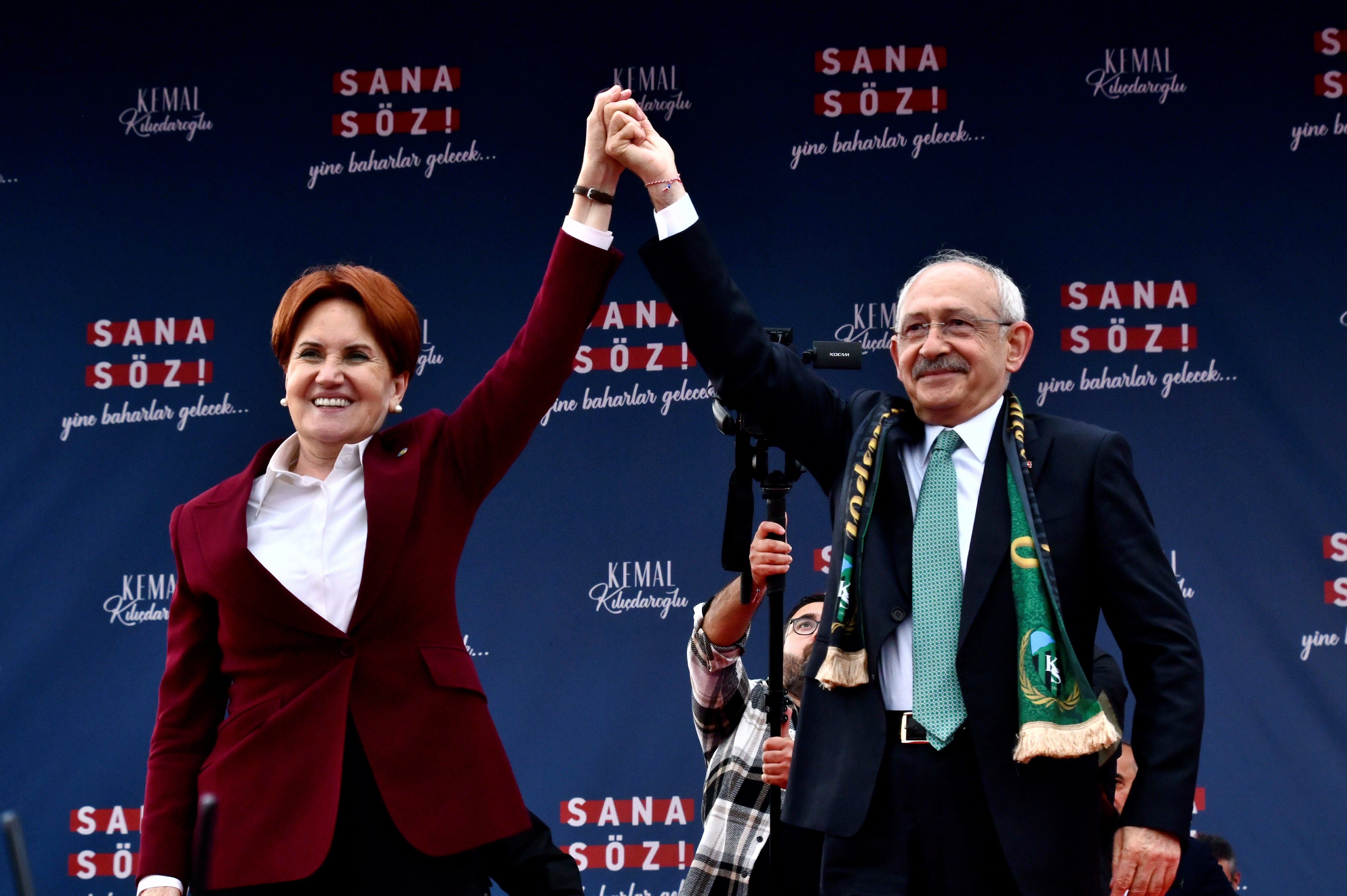 İyi Parti Genel Başkanı Meral Akşener Kocaelide Vatandaşlara Seslendi;