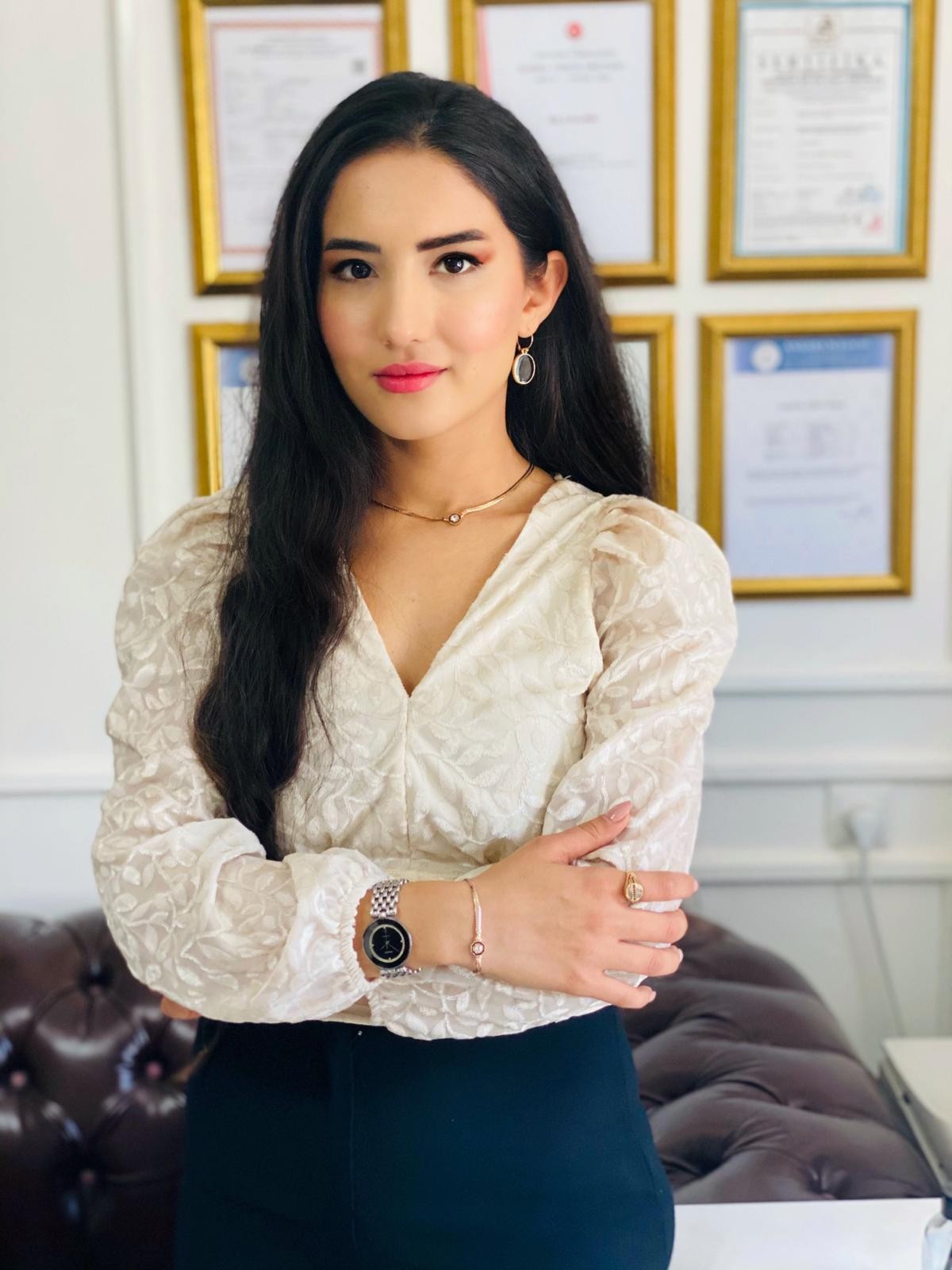 UZMAN ESTETİSYEN DALMIŞ’TAN LAZER EPİLASYON ÖNERİLERİ