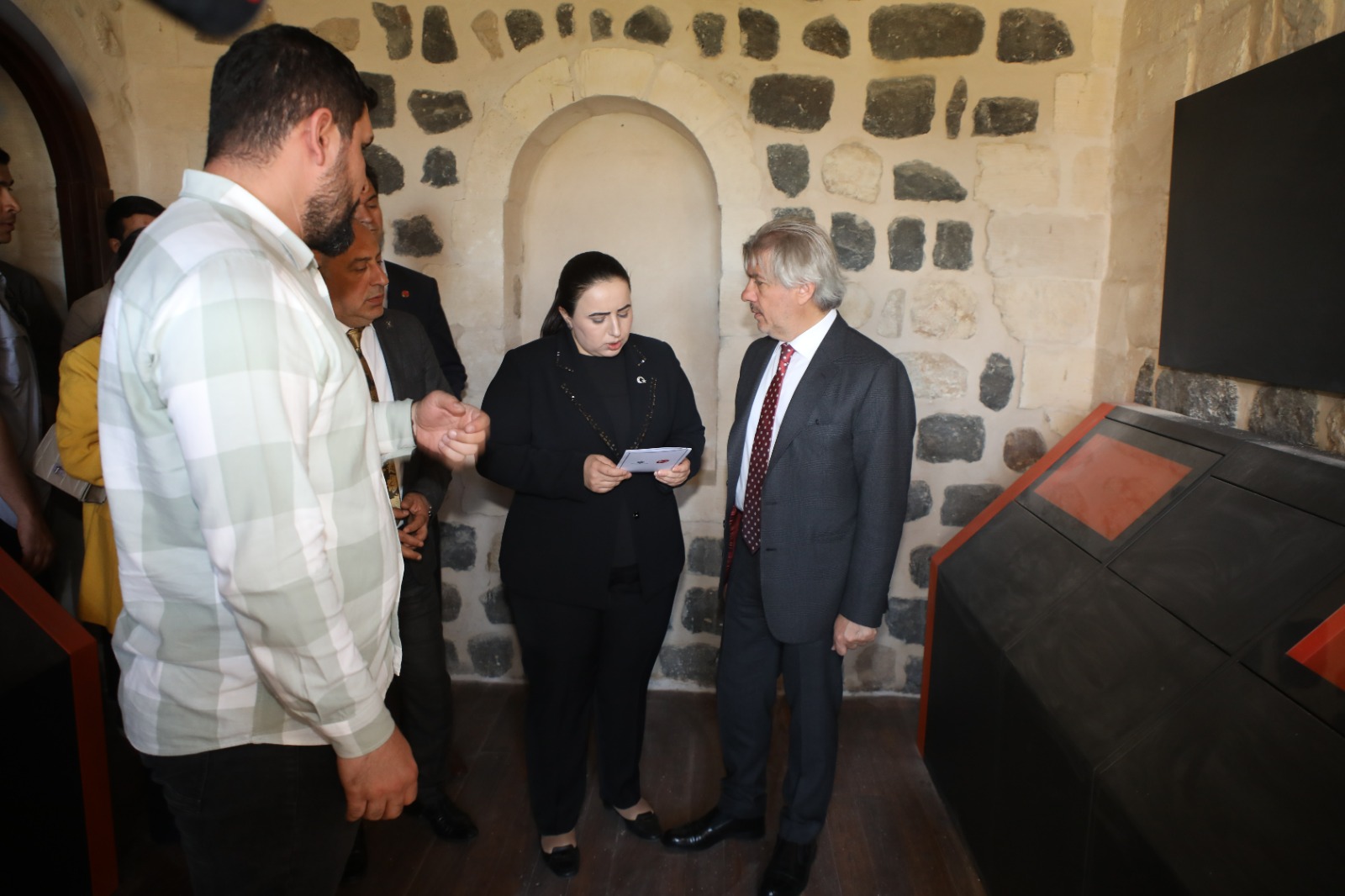 Bakan Yardımcısı Demircan, Kırmızı Medrese ve Ulu Caminin Açılışını Gerçekleştirdi