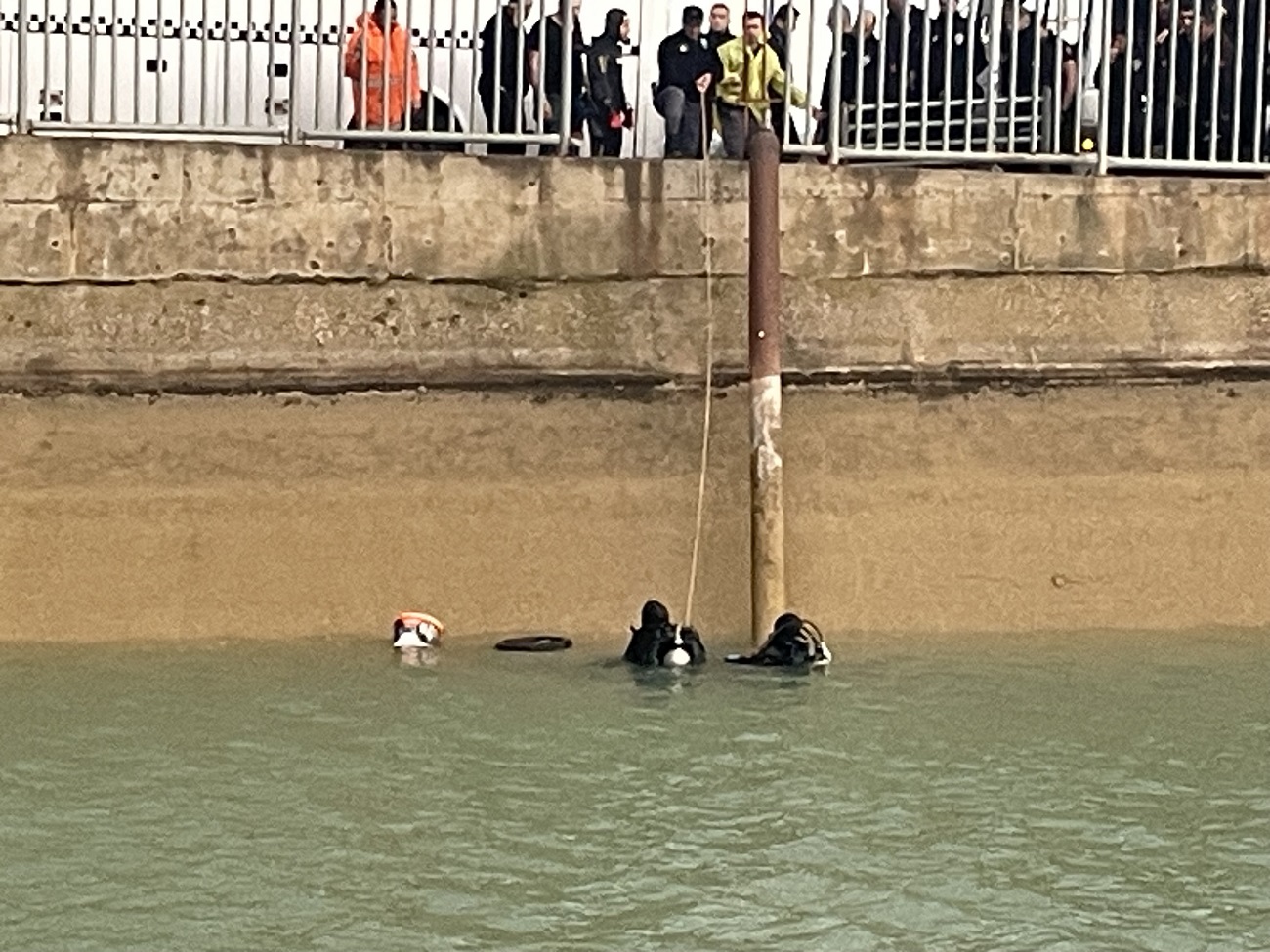 Sulama kanalında kaybolan  çocuklardan birinin cesedi bulundu