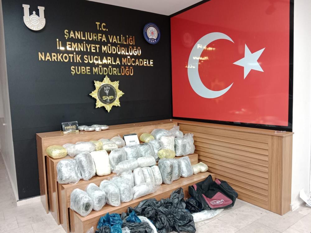 Polisin Durdurduğu 48 Kilo Uyuşturucu Ele Geçirildi