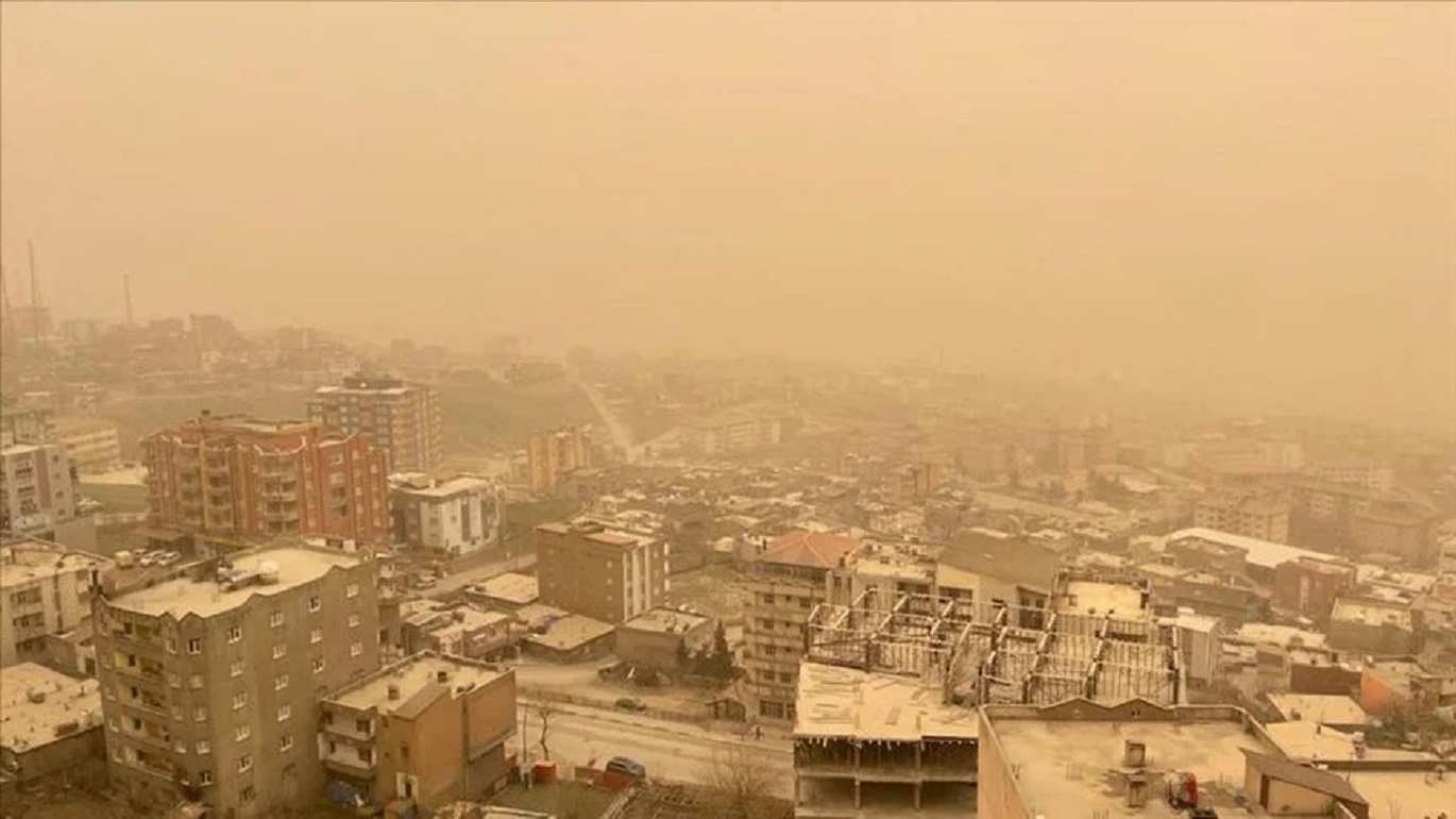 Meteorolojiden Güneydoğu ve Doğu Anadolu için toz taşınımı uyarısı