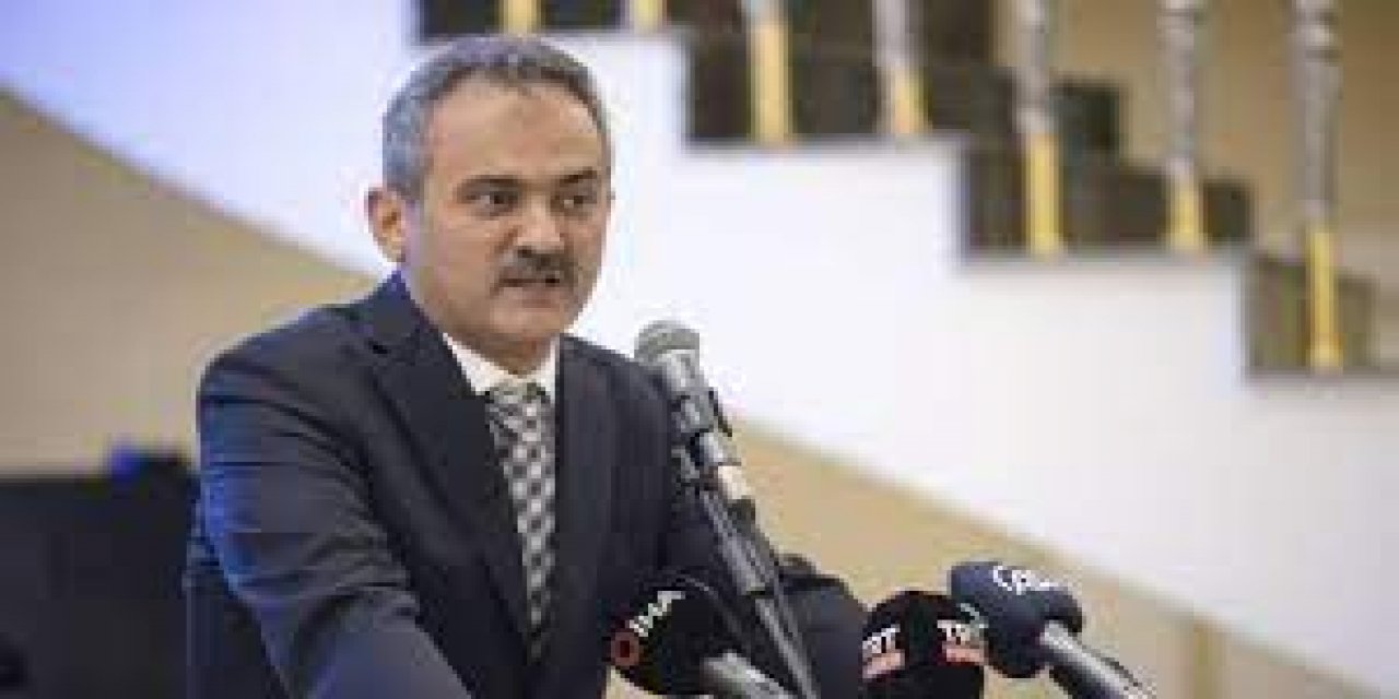 Milli Eğitim Bakanı Mahmut Özer, Tatil İle İlgili Konuştu