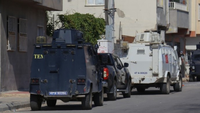 Şırnak ve Mardin'de Yapılan Baskınlarda 12 Kişi Gözaltına Alındı