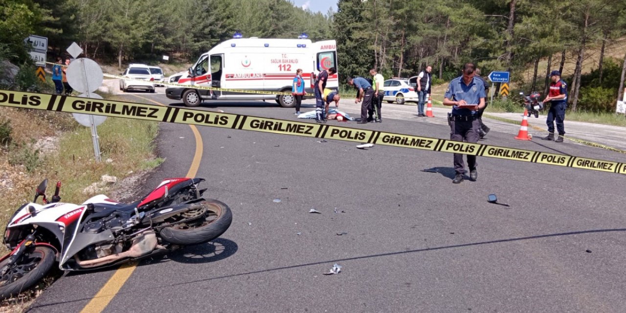 Kaza Yapan Motosikletli Polis Yaşamını Yitirdi