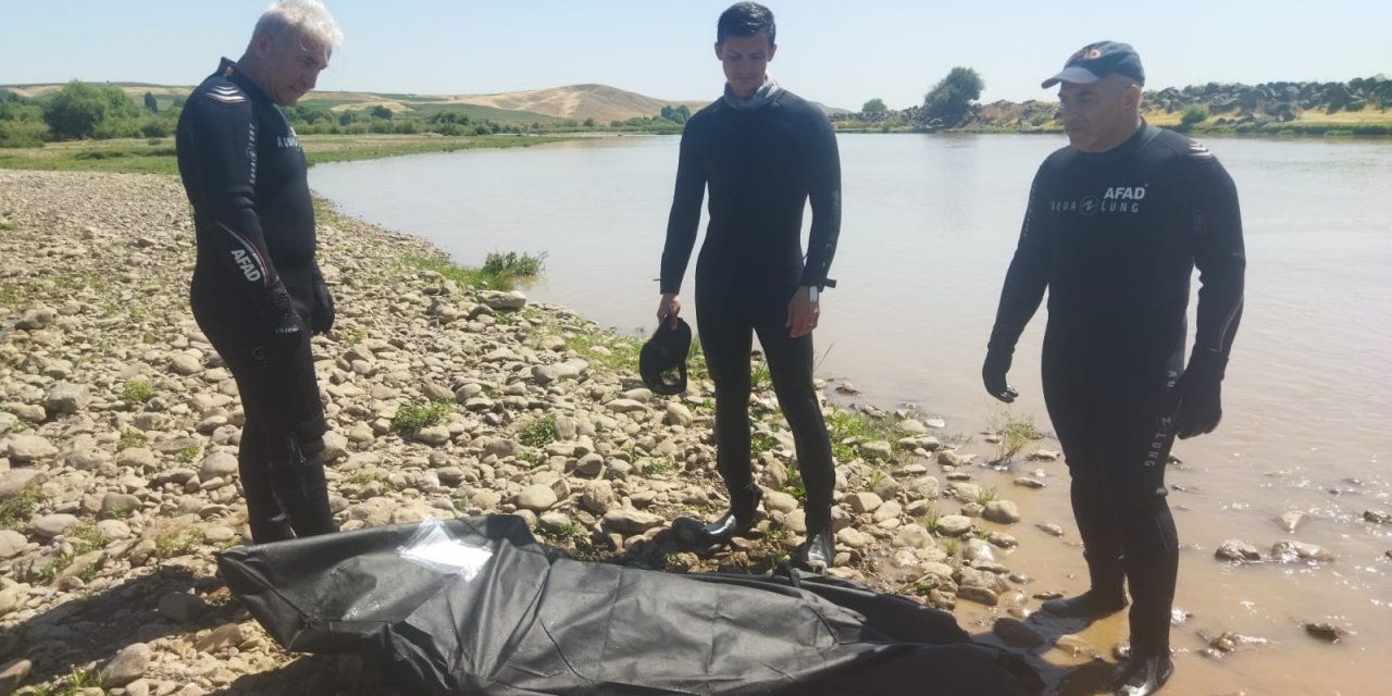 Dicle Nehri'ne giren genç boğuldu