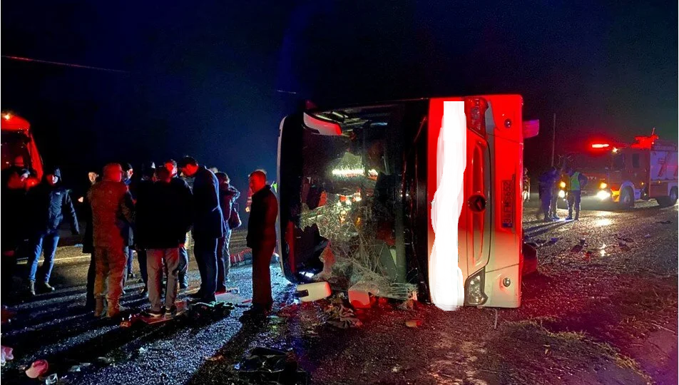 Diyarbakır'da 5 Kişinin Öldüğü Otobüs Kazasında İhmaller  Olduğu Ortaya Çıktı