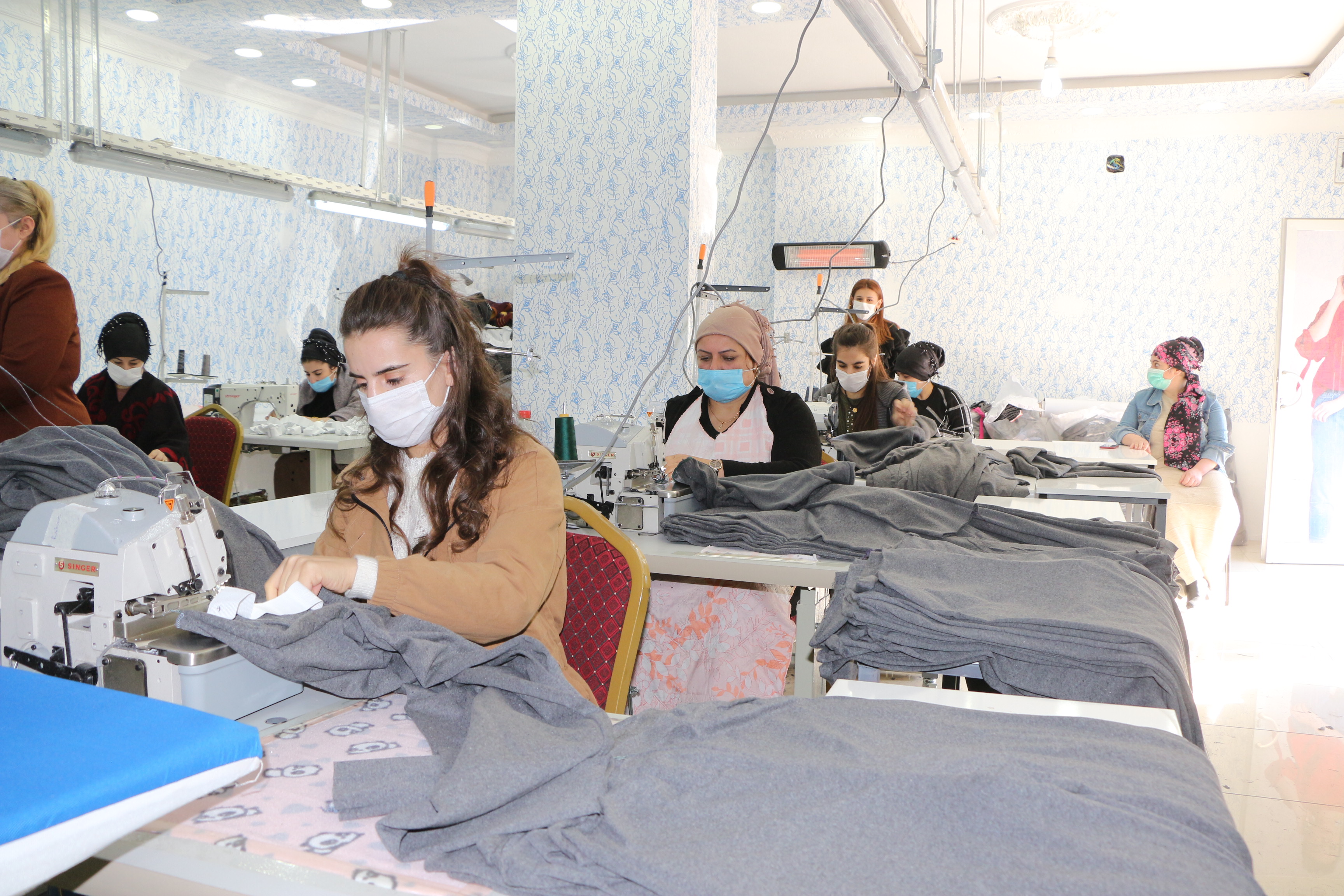 HAYALİNİ GERÇEKLEŞTİRDİ, 25 KİŞİYE İSTİHDAM SAĞLADI