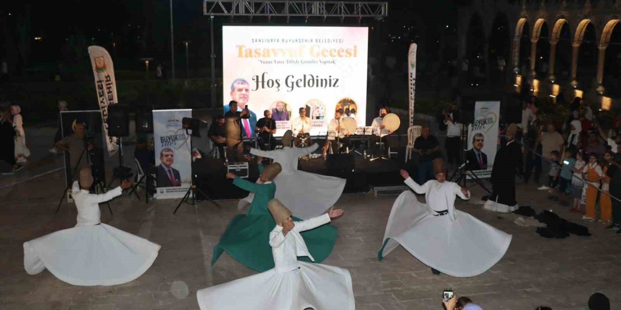 Şanlıurfa’da Tasavvuf Gecesine Yoğun Katılım