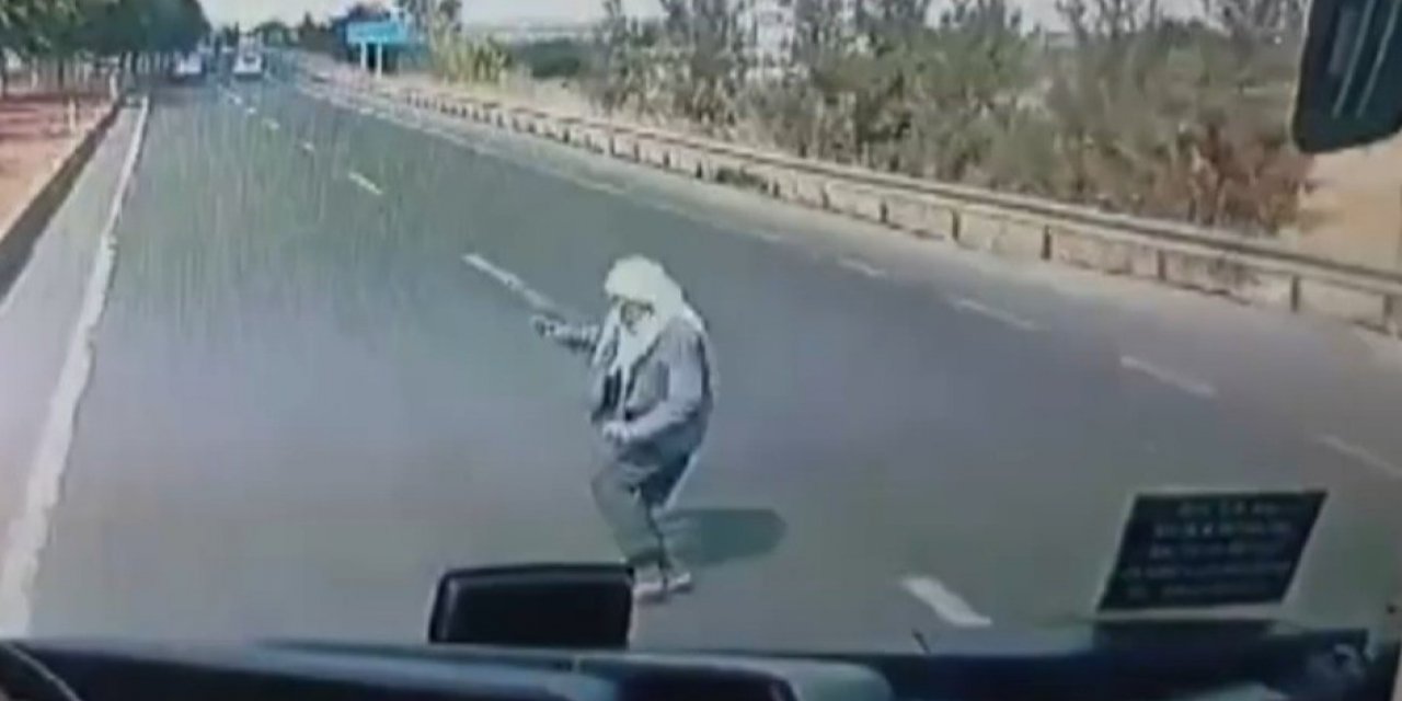 Şanlıurfa'da Otobüsün Çarptığı Yaşlı Adam Öldü! O anlar kamerada