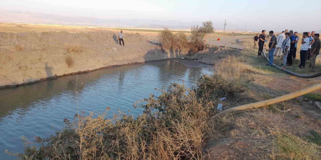 Gaziantep'te Serinlemek İçin Kanala Giren Genç Boğuldu