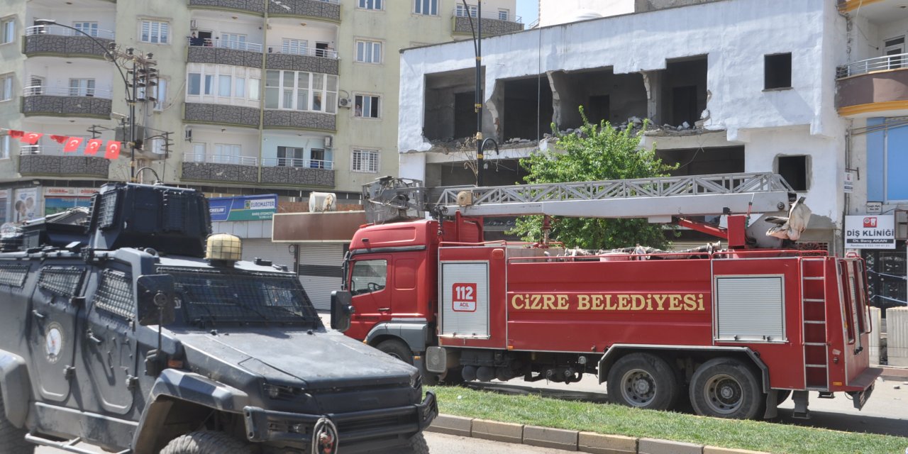 Şırnak'ta kaçak yapının yıkılması sırasında arbede yaşandı