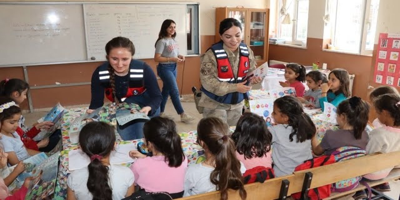 Siirt jandarması "11 Ekim Dünya Kız Çocukları Günü"ne özel klip yaptı