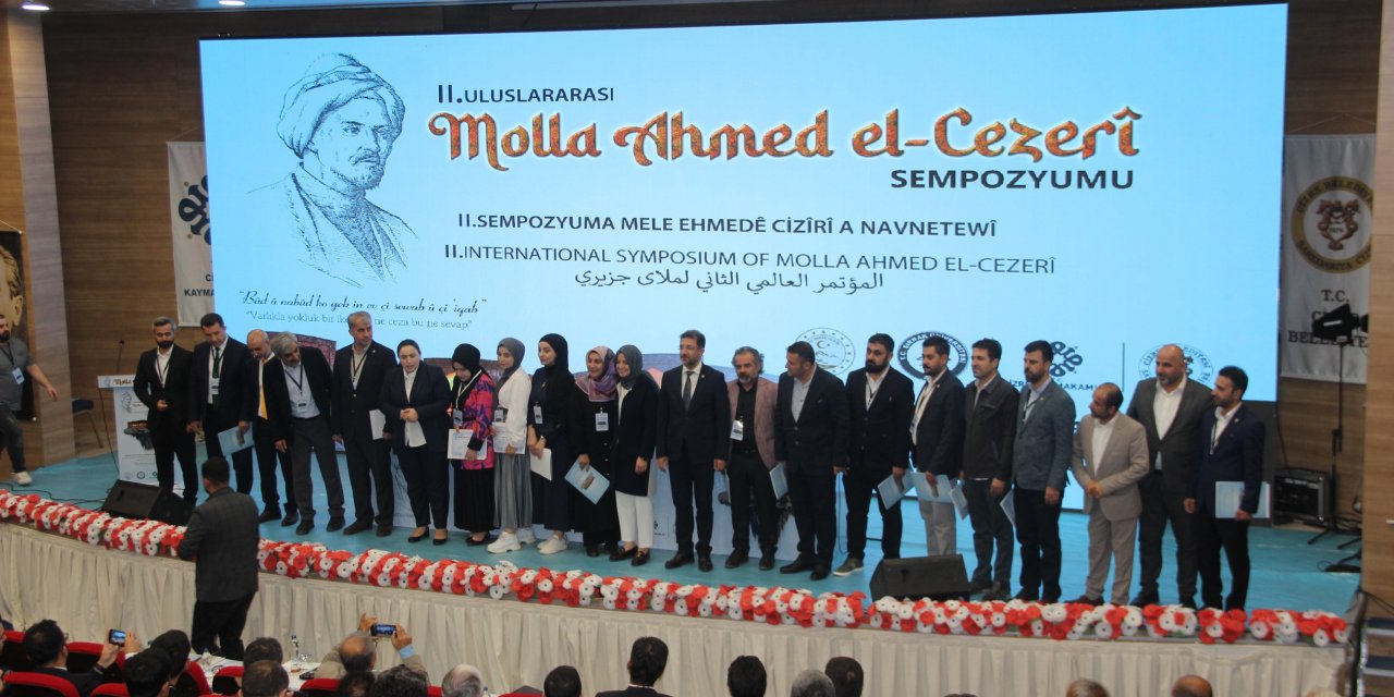 Şırnak'ta Uluslararası Molla Ahmed El-Cezeri Sempozyumu Değerlendirme ve Kapanışı Yapıldı