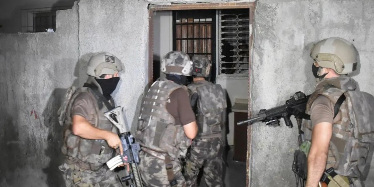 Şırnak Dahil 76 İlde Büyük Operasyon 2 Bine Yakın Kişi Gözaltına Alındı!