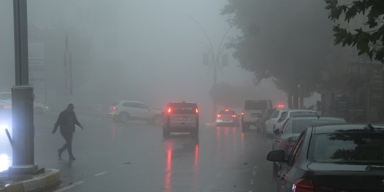 Şırnak’ta sis trafiği olumsuz etkiledi