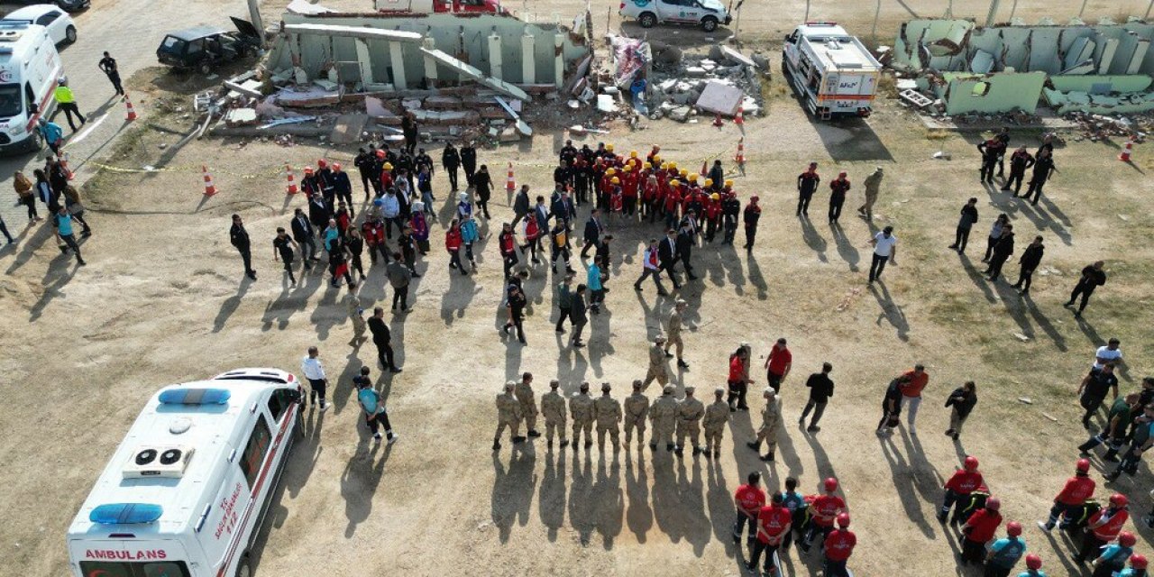 Şırnak ve 3 ilden 215 personel tatbikat gerçekleştirdi