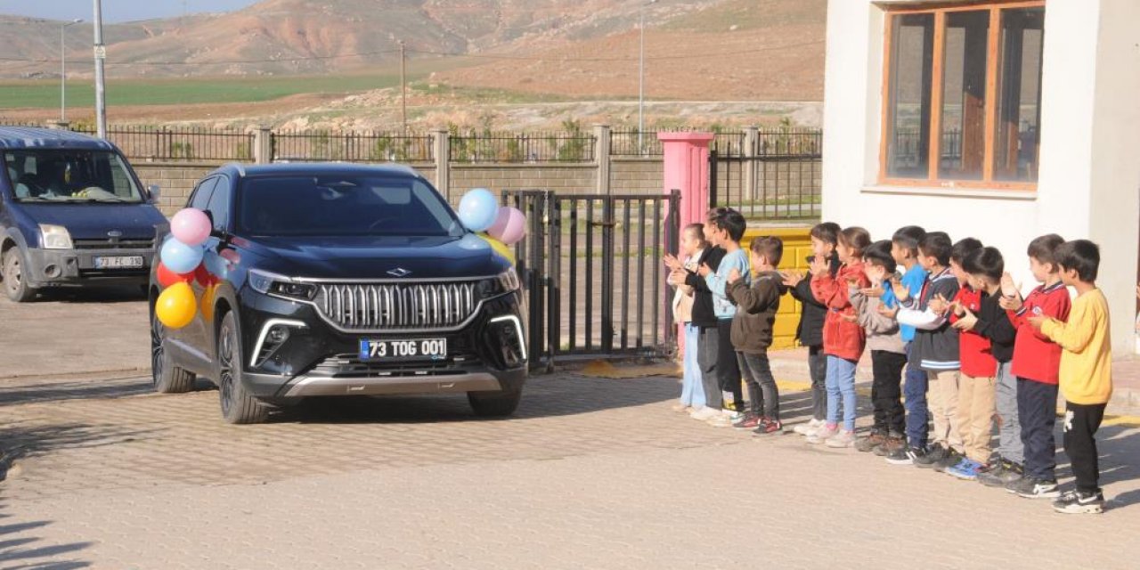 Şırnak'ta öğrenciler Yerli Malı Haftasını TOGG ile kutladı