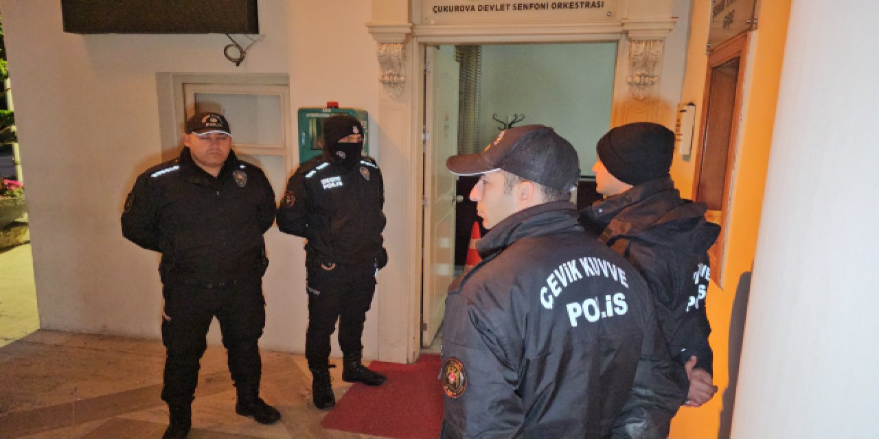 Belediyede Rüşvet Operasyonu: Belediye Başkanı Danışmanı Dahil Çok Sayıda Gözaltı Var