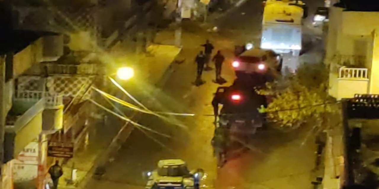 Silopi'de Olaylı Gece! Polis Ekipleri Müdahale Etti: Göstericiler Taş ve Molotof Kokteyli ile Cevap Verdi