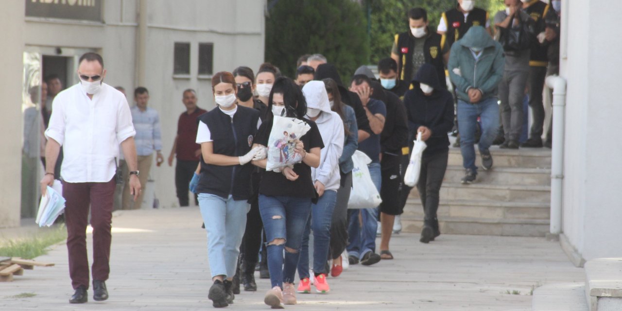 Şırnak Dahil 16 İlde Eş Değiştirme Operasyonu: 41 Kişi Tutuklandı