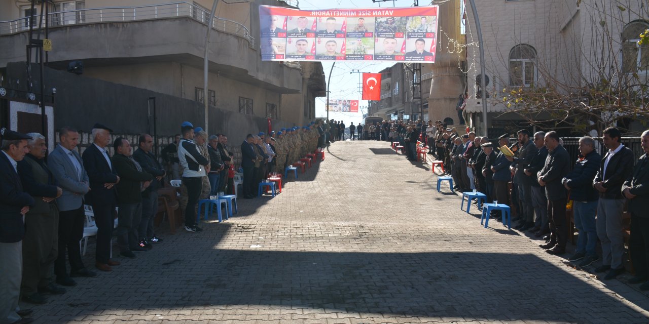 Silopi’de Şehitler İçin Mevlit Programı Düzenlendi