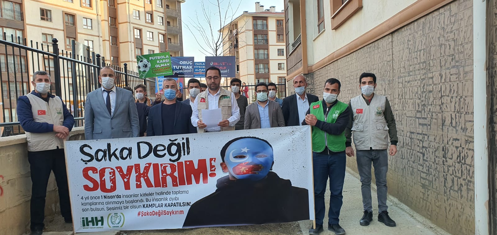 Çin'in Doğu Türkistan politikaları Şırnak'ta protesto edildi