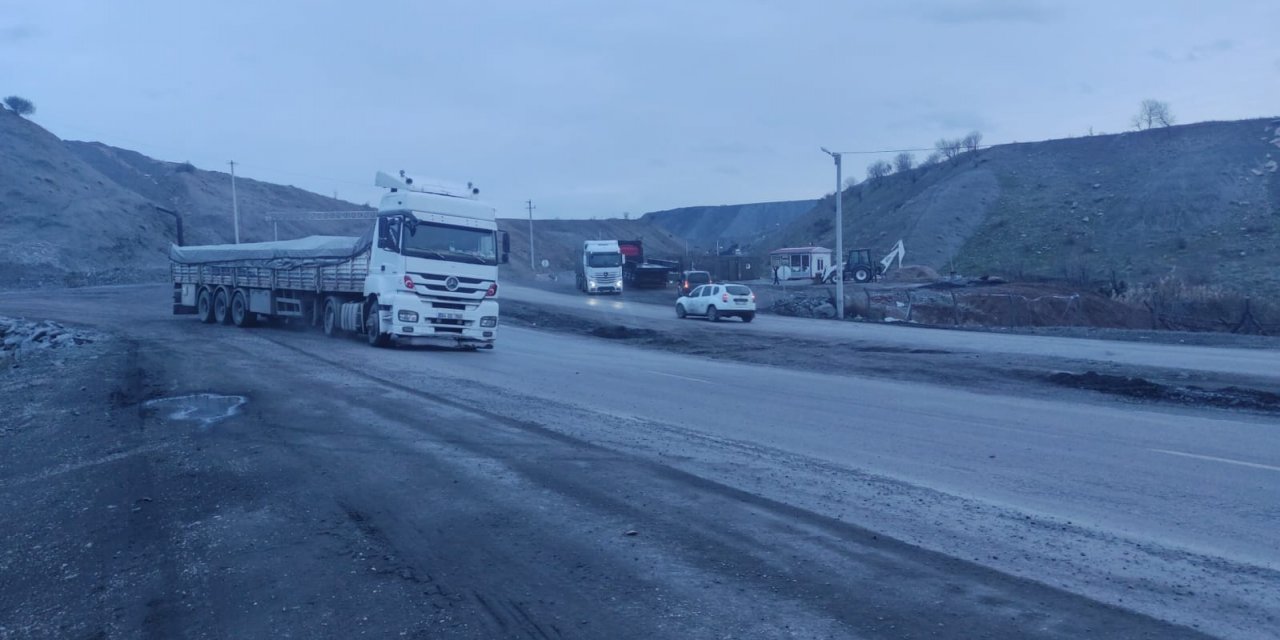 Şırnak’ta Bu yol Ölüme Davetiye Çıkarıyor! Şoförler Çözüm Bekliyor