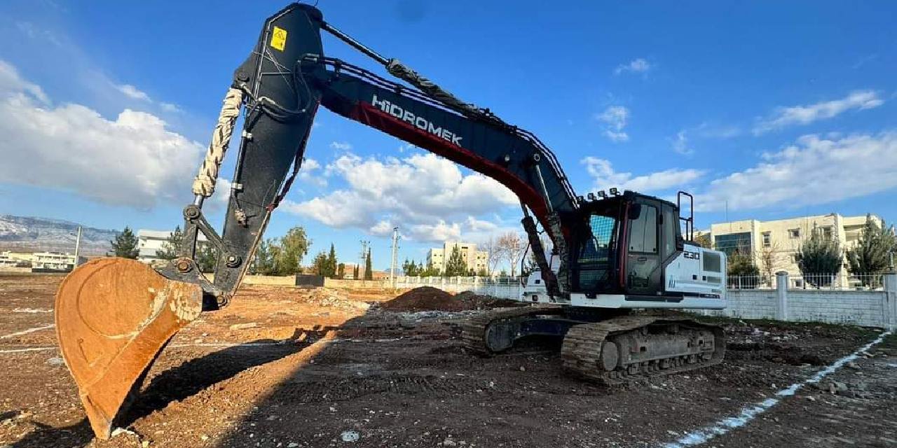 Şırnak’ın bu ilçesinde 2 yeni hizmet binasının yapımına başlandı