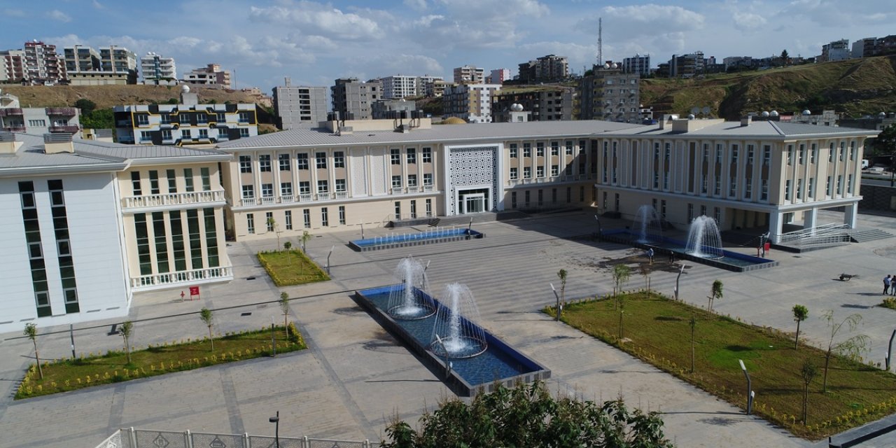 Cizre Belediyesi iki Arsayı Açık Artırma İle Satıyor