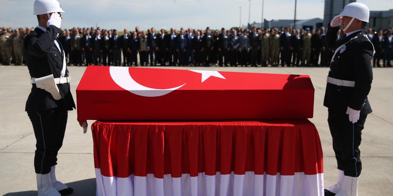 Pençe-Kaplan Operasyonu Bölgesinde Şehit Olan Asker için Şırnak'ta Tören Yapıldı