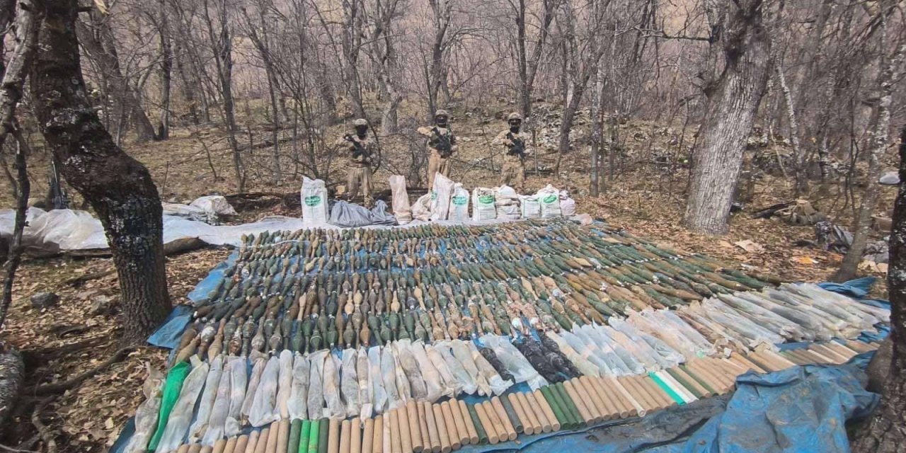 Şırnak’ta PKK’ya ait çok sayıda roketatar mühimmatı ele geçirildi