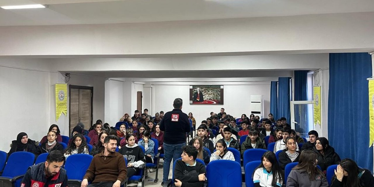 Şırnak’ta Öğrencilere ‘Acil Durumlarda Tek Numara 112’ Semineri