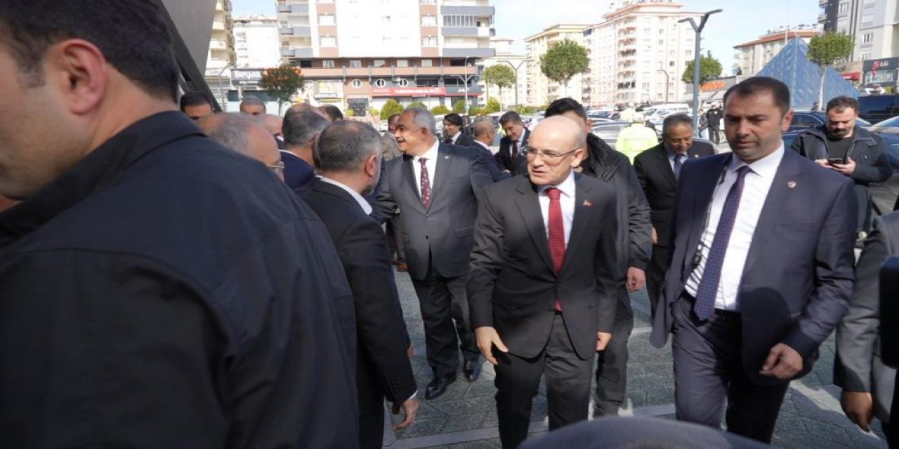 Hazine ve Maliye Bakanı Mehmet Şimşek Gaziantep'te