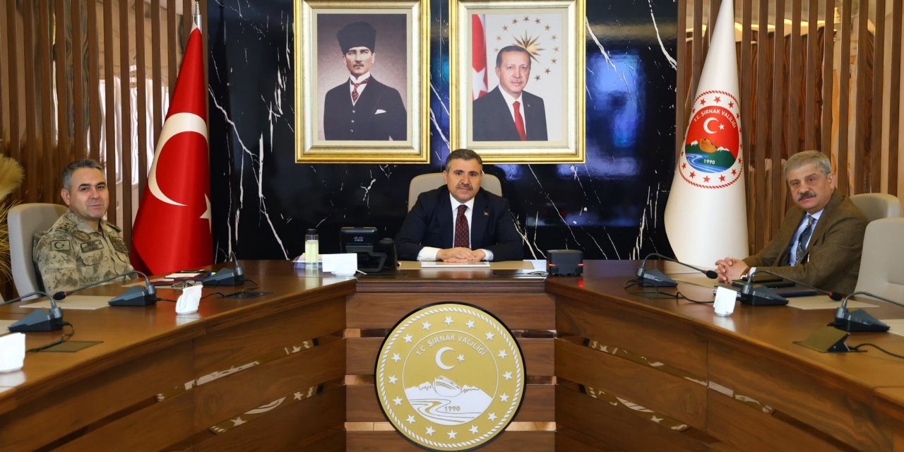 Şırnak Valisi Atay, İçişleri Bakanı Başkanlığındaki Seçim Güvenliği Toplantısına katıldı