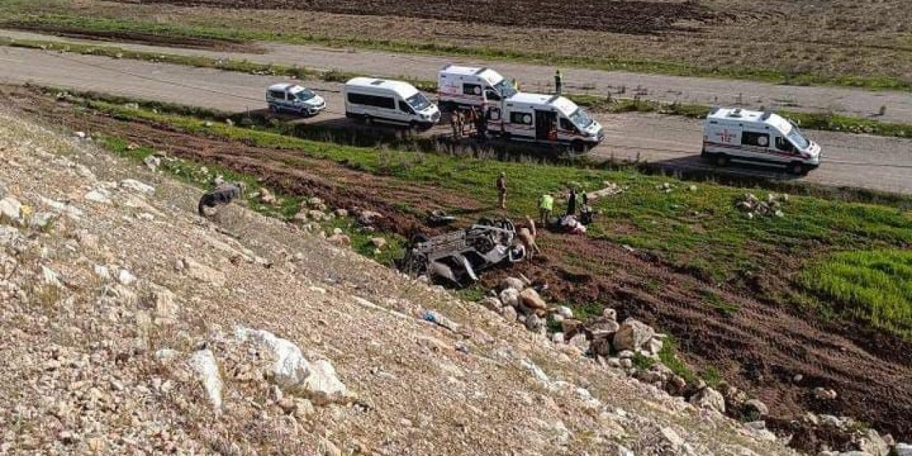Siirt'te otomobil şarampole yuvarlandı: 1 ağır yaralı