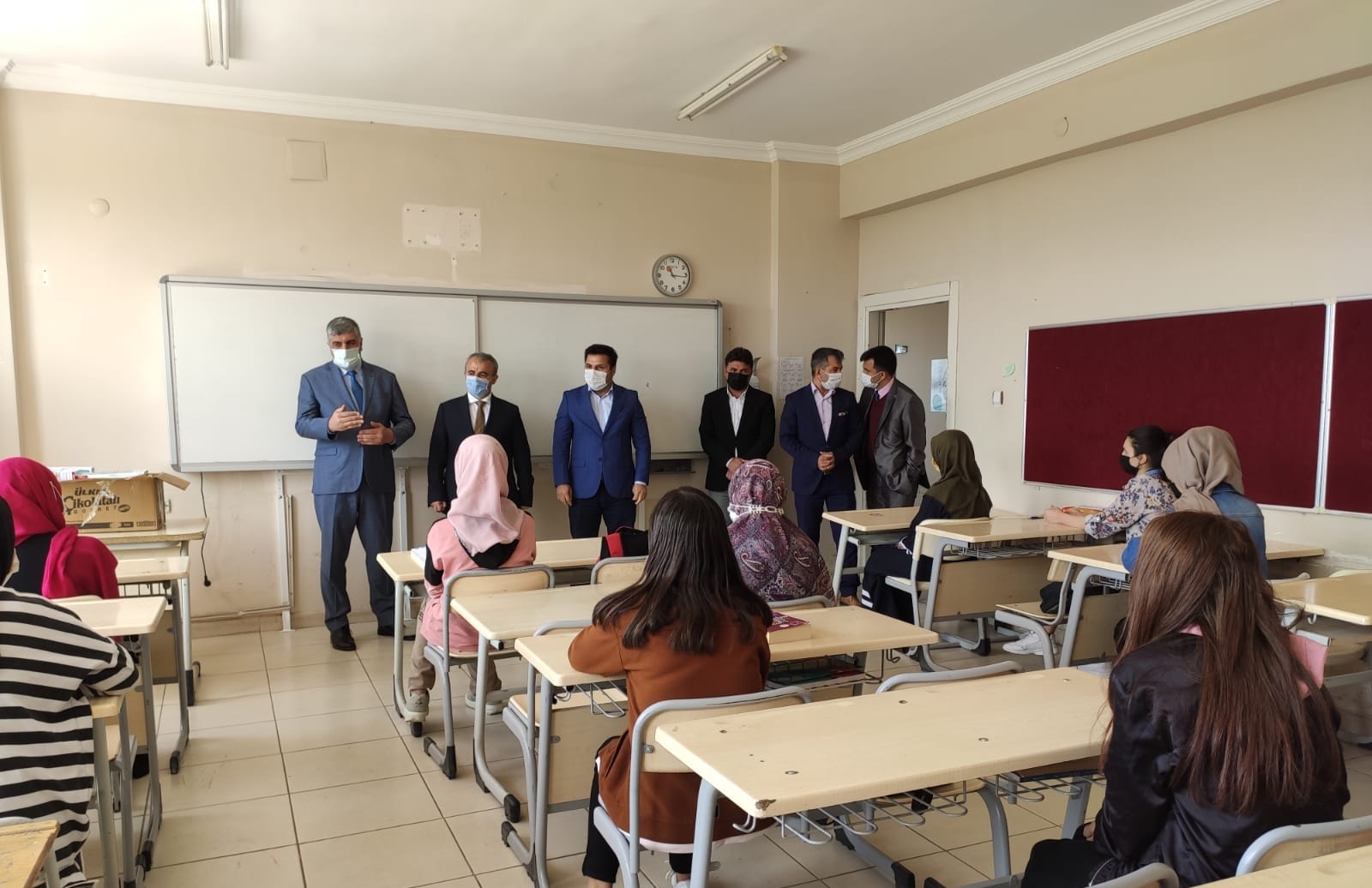 Şırnak'ta öğrencilere kitap desteği