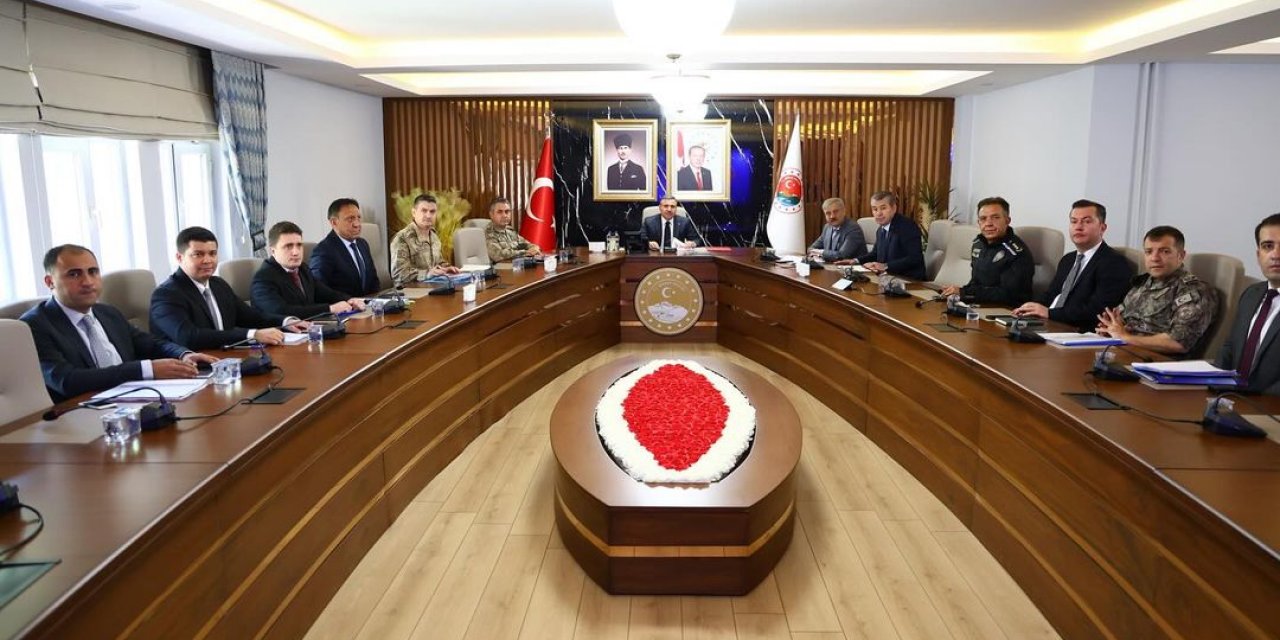 Şırnak'ta ‘İl Güvenlik ve Asayiş Koordinasyon Toplantısı” Gerçekleştirildi! İşte Görüşülen Konular