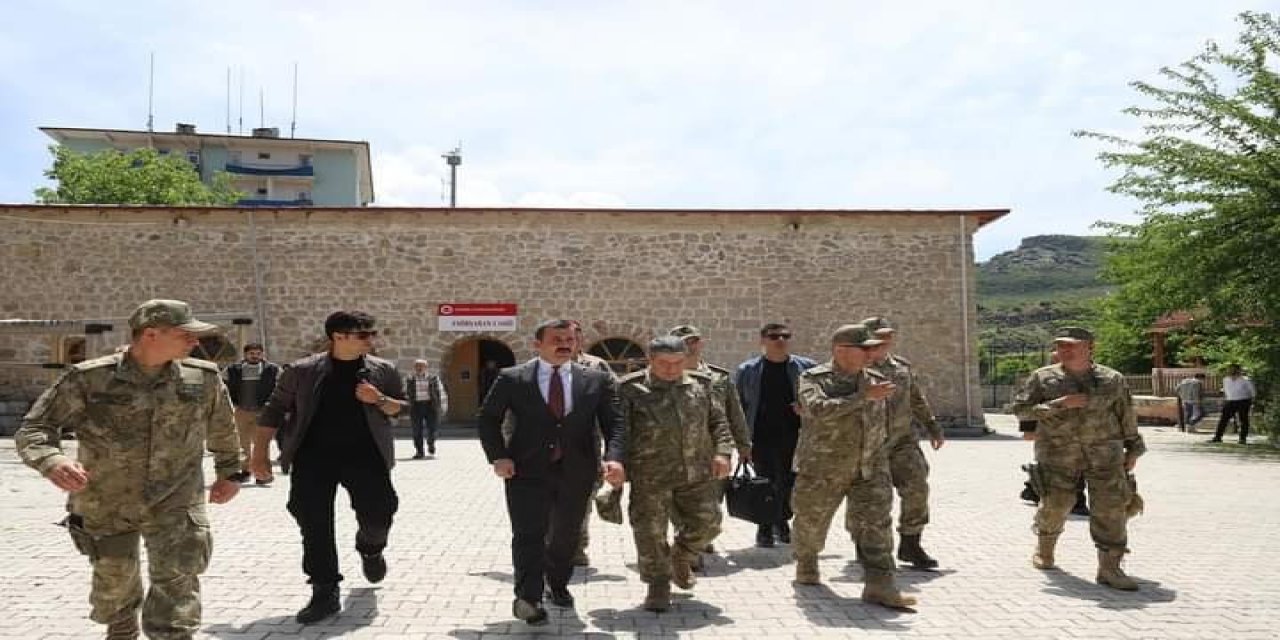 Şırnak 23’üncü Piyade Tümen Komutanı Tümgeneral Emre Tayanç Orgeneral Bayraktaroğlu'na Eşlik Etti
