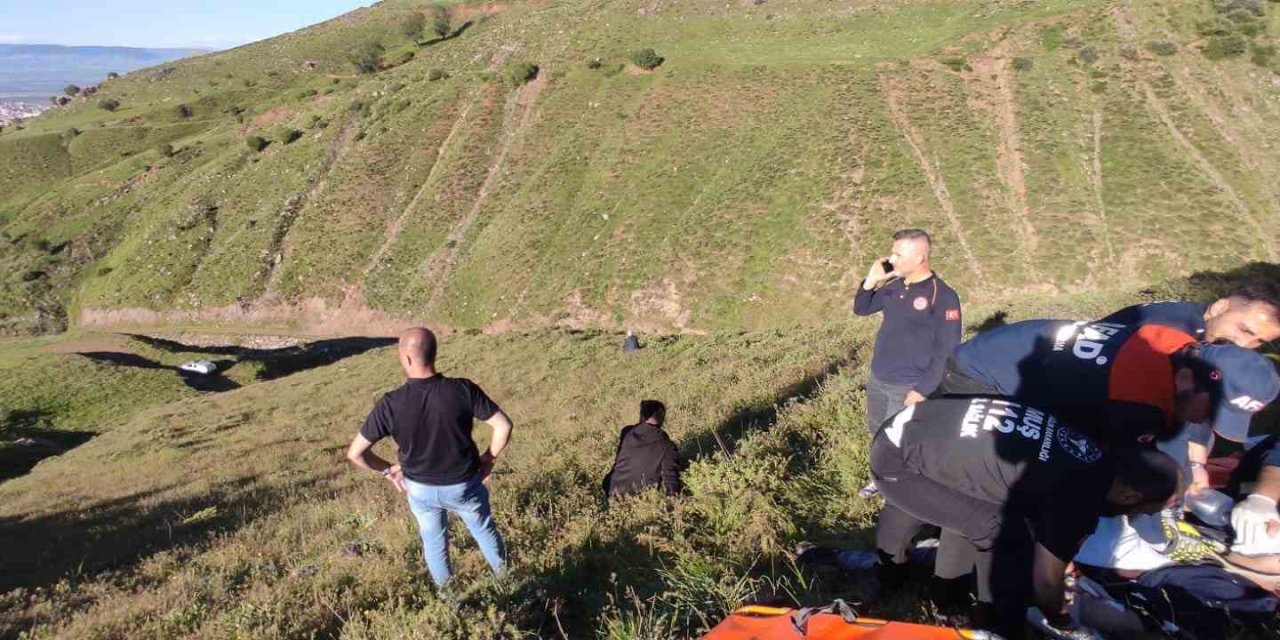 Yaylaya ot toplamak için giden adam kalp krizi geçirdi