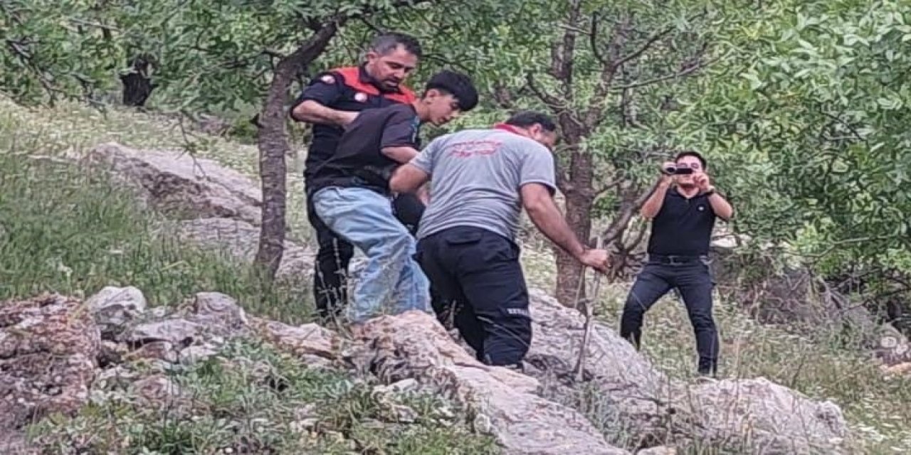 Diyarbakır’da doğada mahsur kalan 2 çocuk kurtarıldı