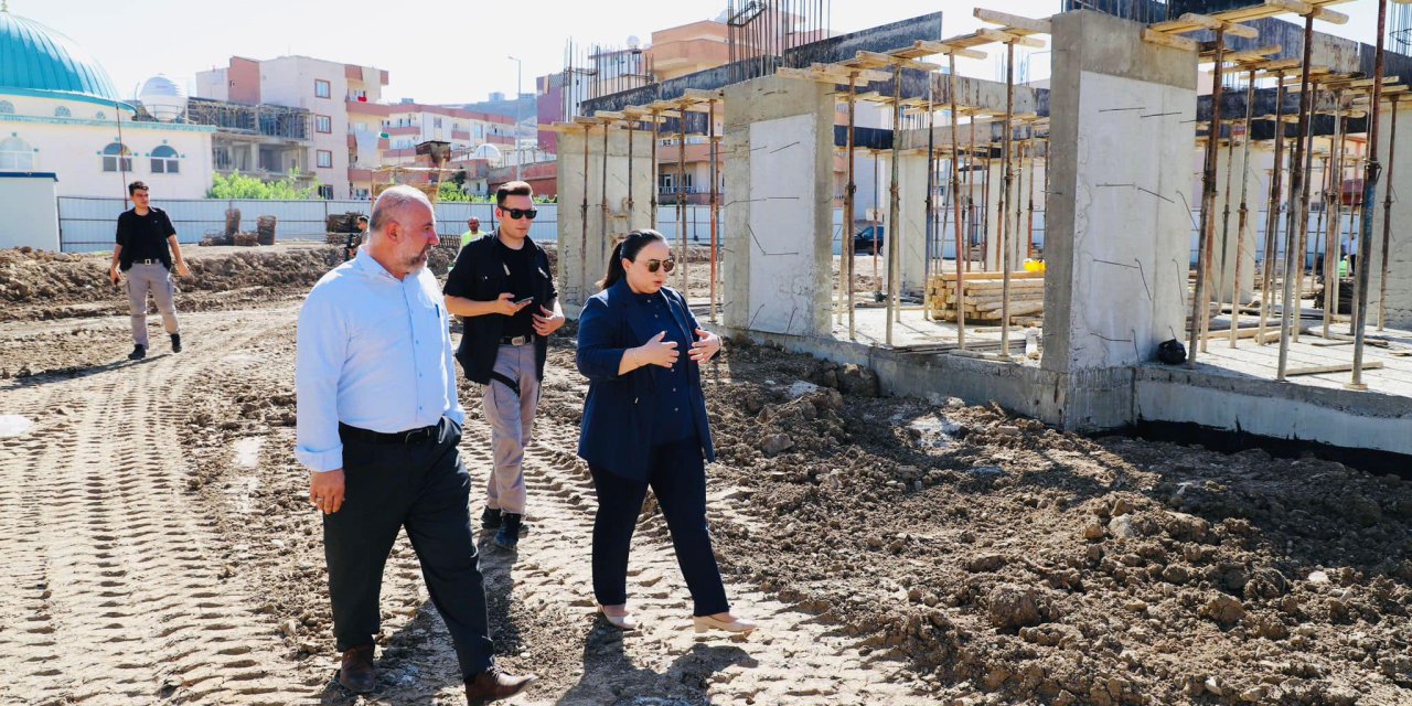 Cizre Kaymakamı Demir, yapımı devam eden projeleri yerinde inceledi