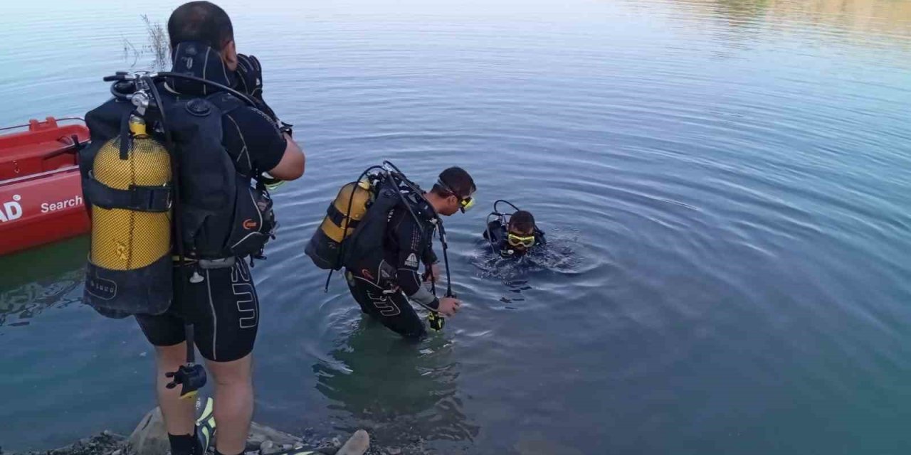 Bir günde 7 çocuk ve genç girdikleri suda hayatlarını kaybetti