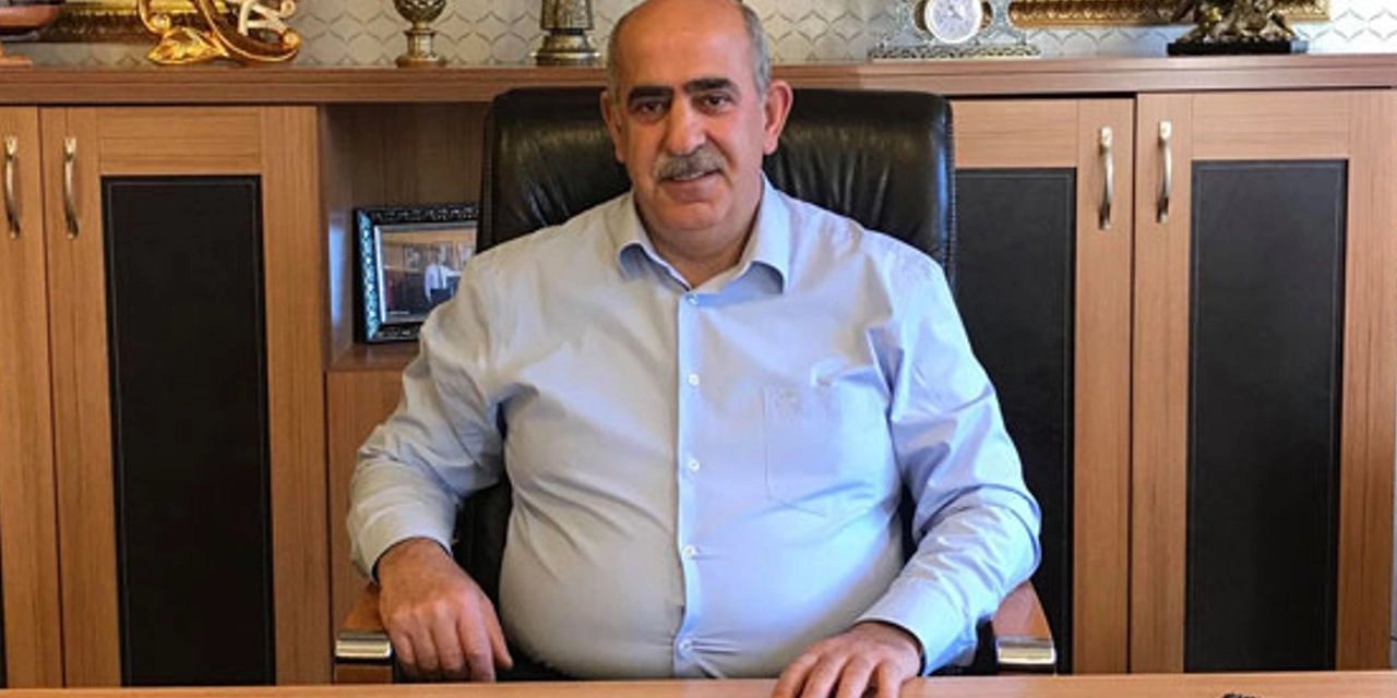 Eski Ak Partili Belediye Başkanı Sokak Ortasında Öldürüldü