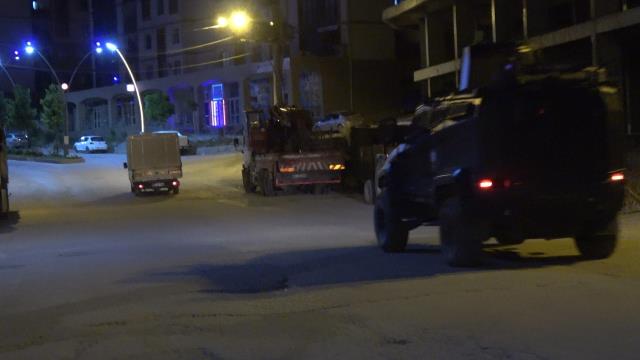 Batman ve Şırnak'ta askeri tesislere maket uçakla saldırı girişimi